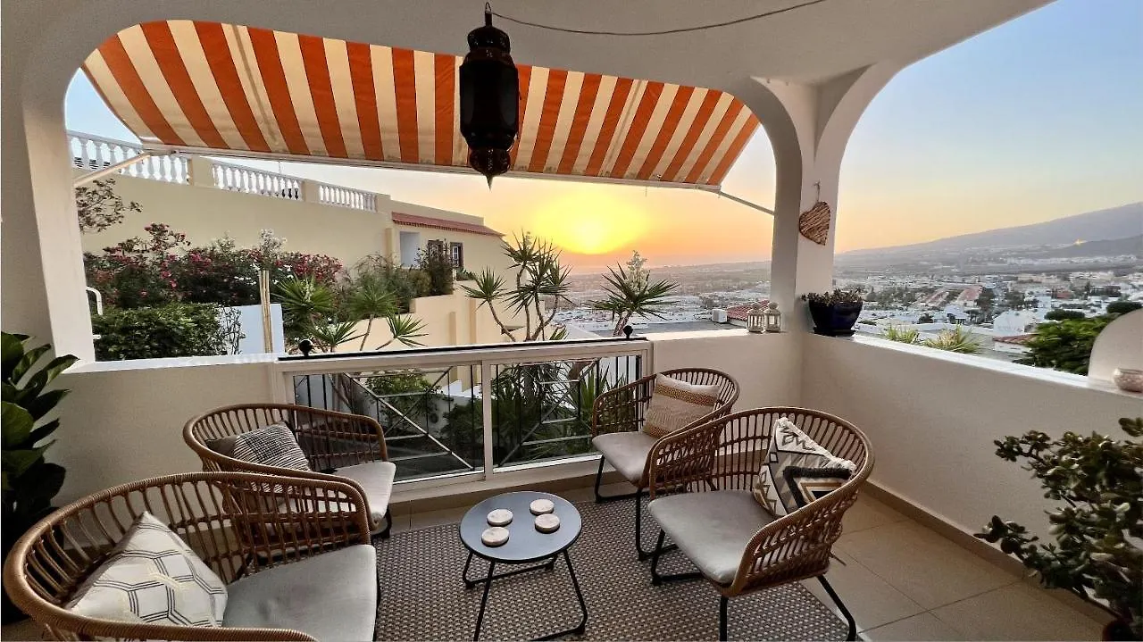Enchanting House South Tenerife, Sea View 阿德耶